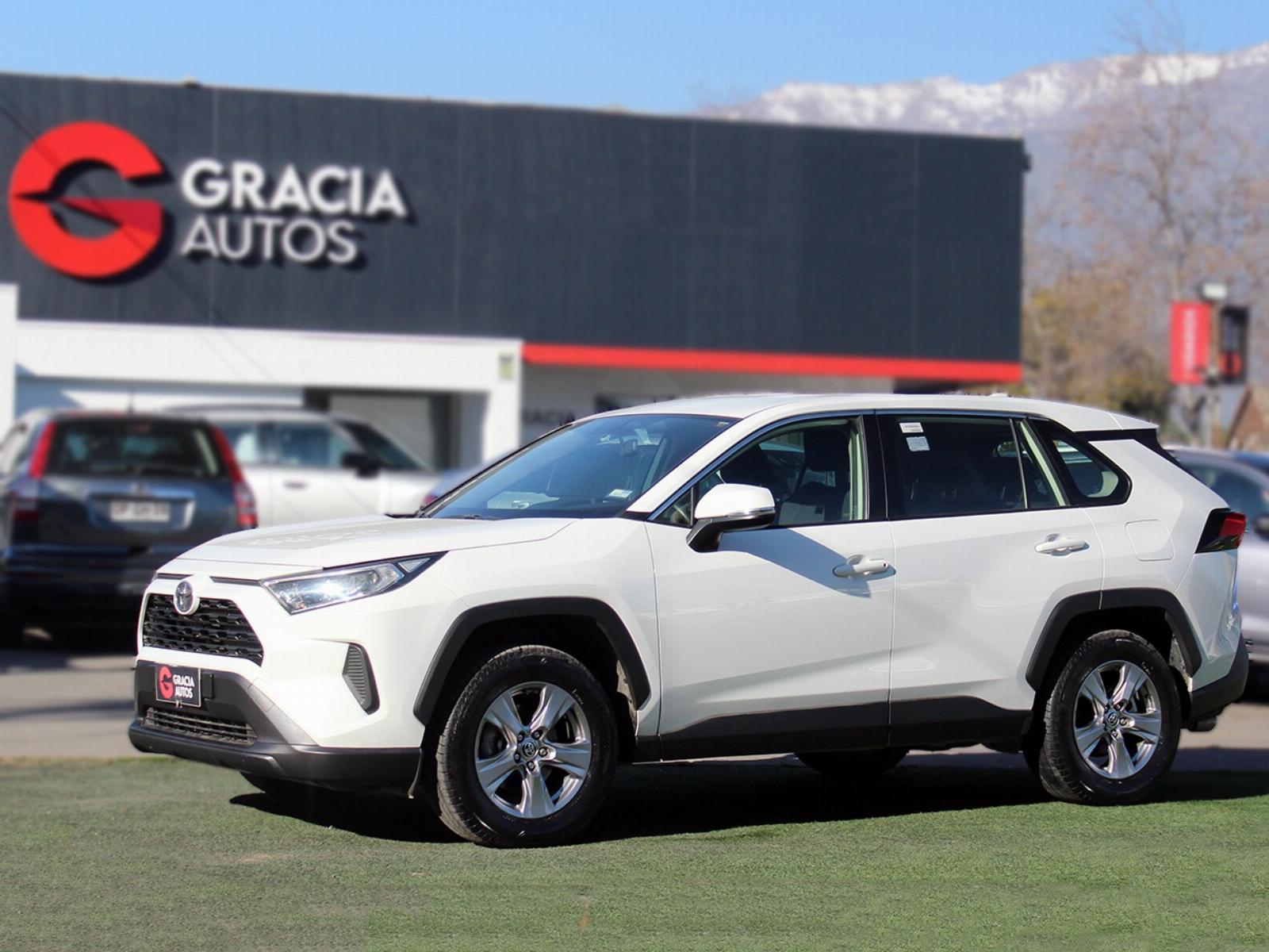TOYOTA RAV 4 LE 2.0 MT 2022  - GRACIA AUTOS
