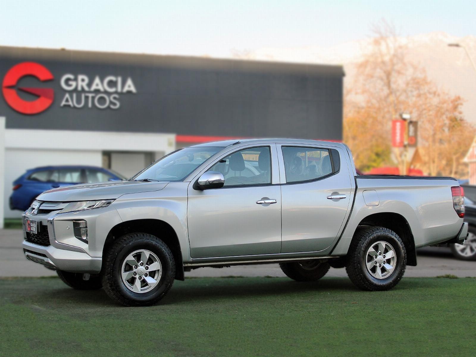 MITSUBISHI L200 KATANA CRT 4X4 2023  - GRACIA AUTOS