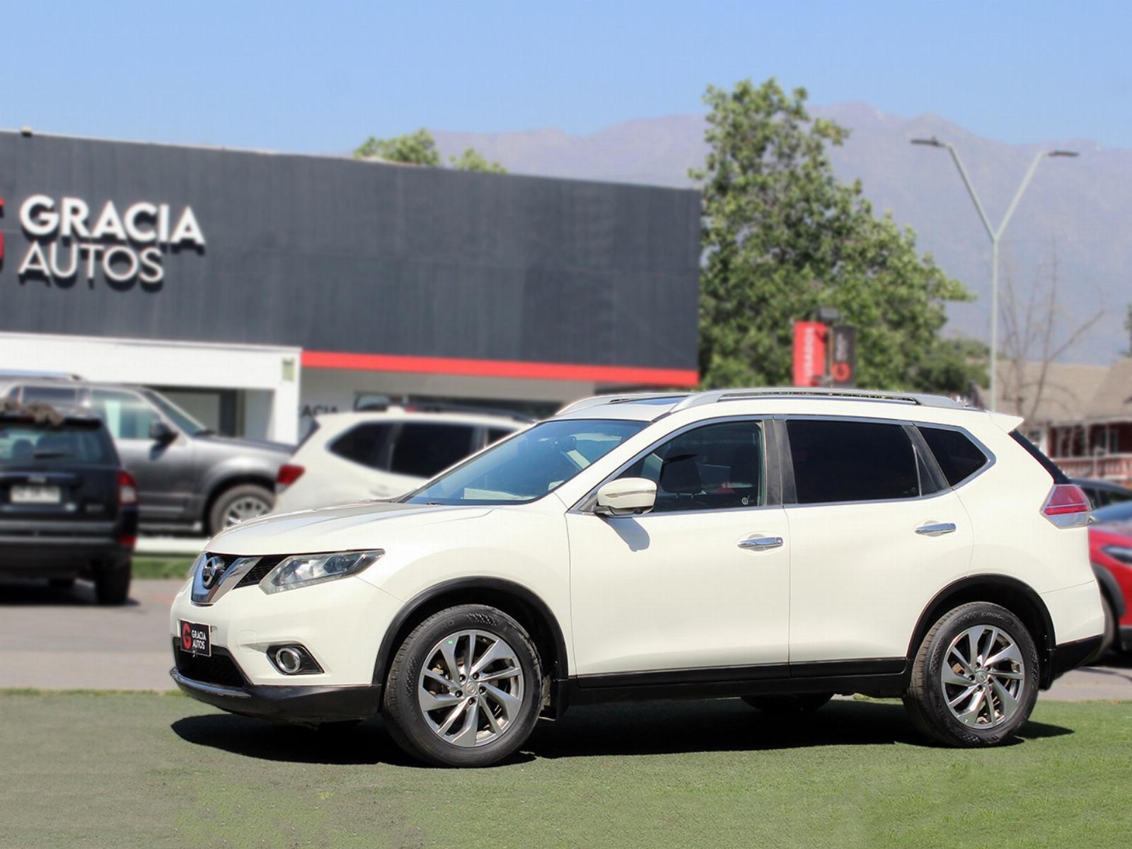 NISSAN X-TRAIL 2.5 AUT 4X4 EXCLUSIVE 2017  - 
