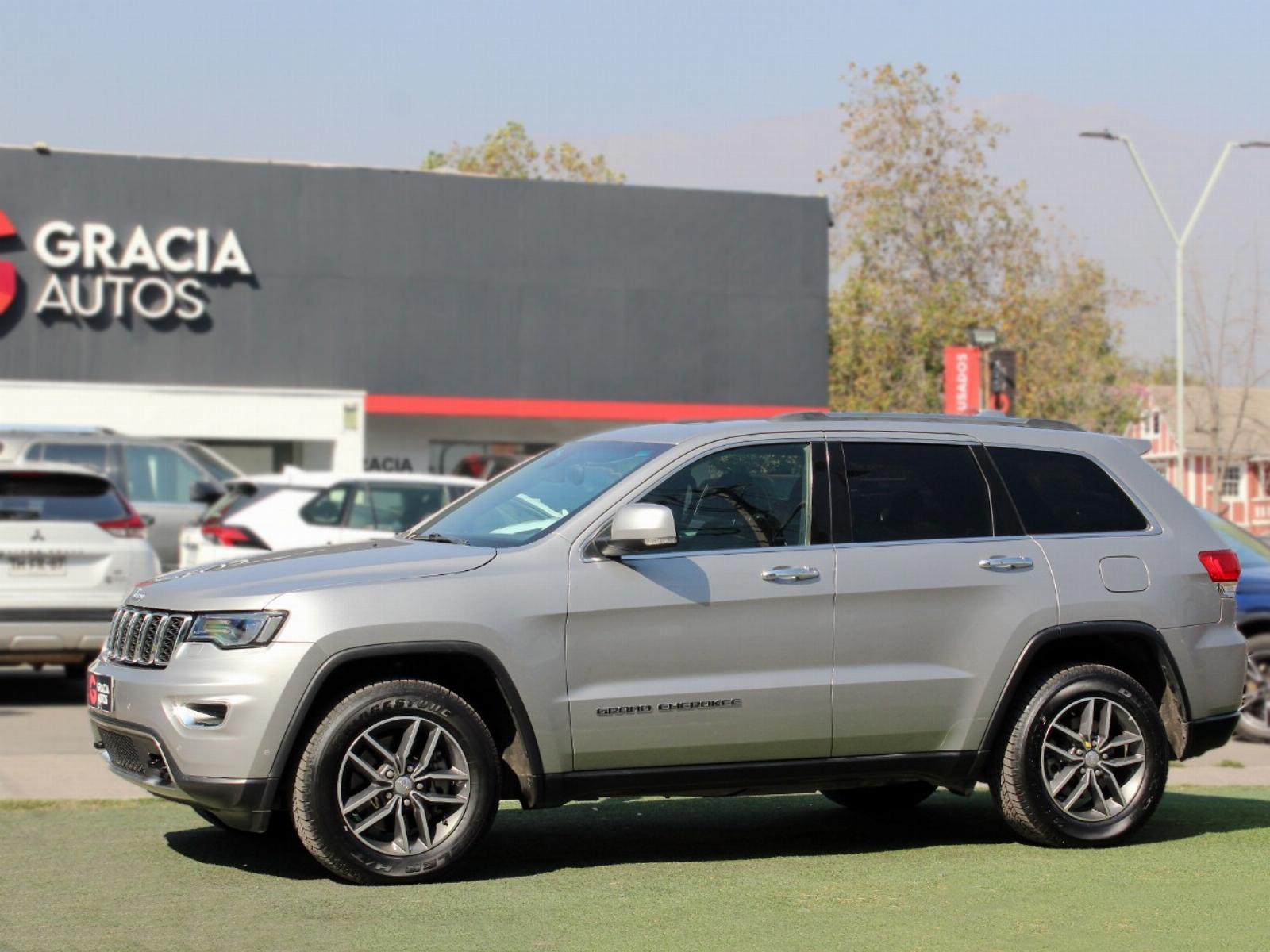 JEEP GRAND CHEROKEE LTD 4X4 LX 3.6 AUT 2018  - GRACIA AUTOS