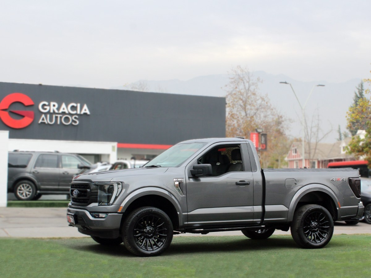 FORD F-150 XLT RC 4X4 3.3 AUT 2024  - GRACIA AUTOS