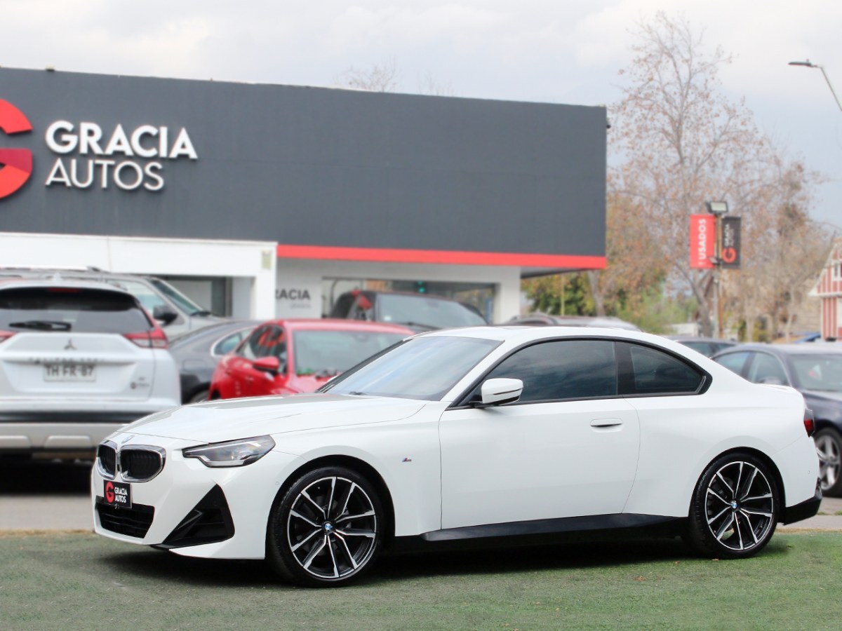 BMW 220 2.0 M SPORT COUPE PANTALLA CURVA 2025  - GRACIA AUTOS