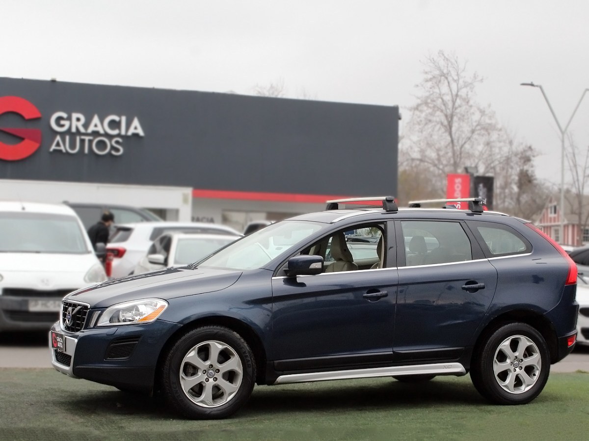VOLVO XC60 2.0 T5 PLUS 4X2 AT 5P 2013  - GRACIA AUTOS