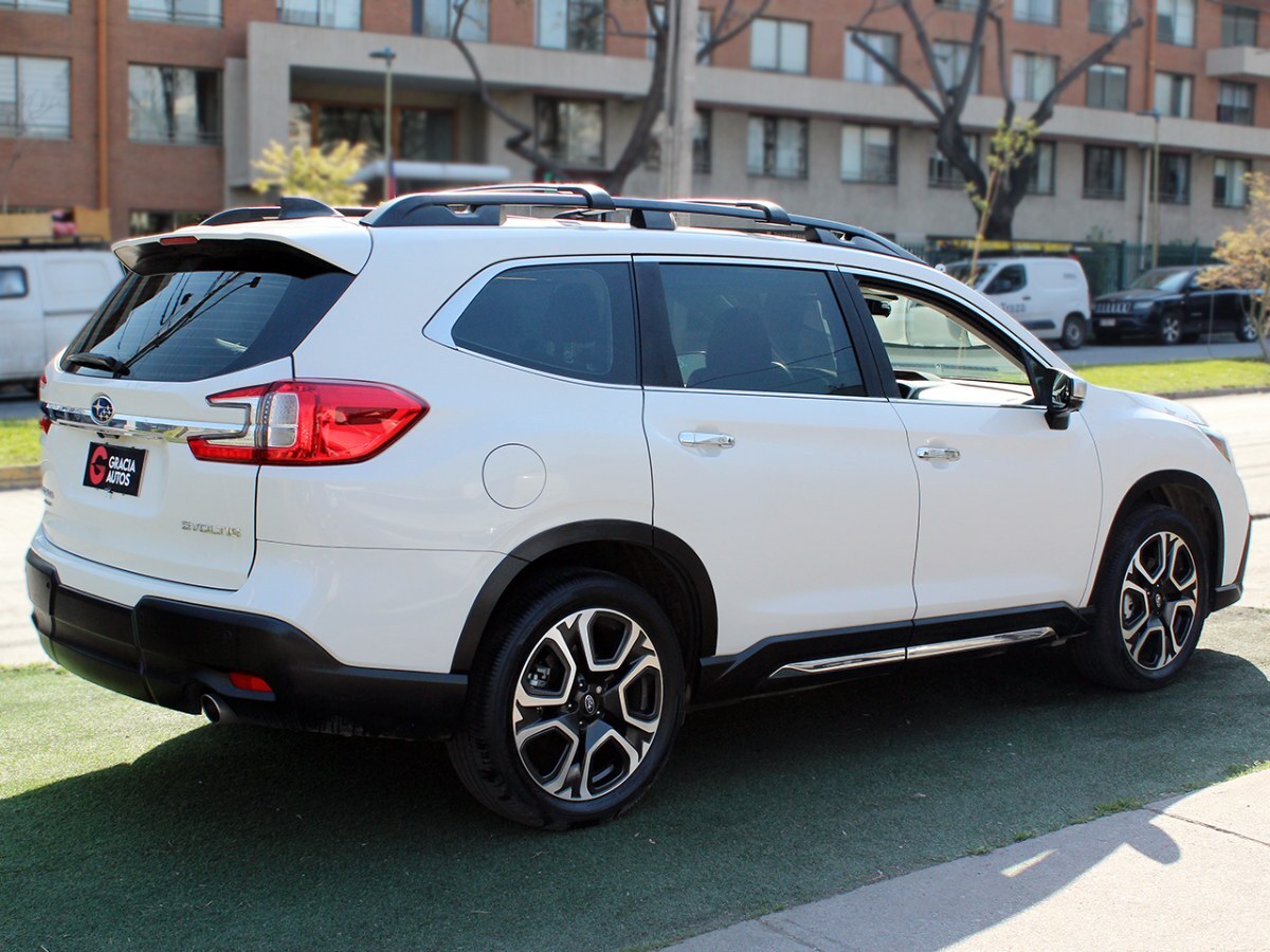 Subaru Evoltis 2.4T Touring Gardx Awd Cvt At 5P — foto 4 de 25