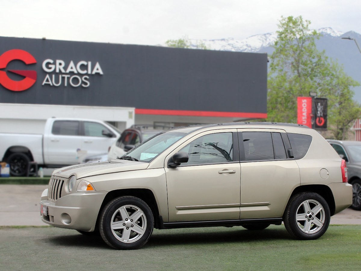 JEEP COMPASS 2.4 SPORT 4X2 AT 5P 2011  - GRACIA AUTOS
