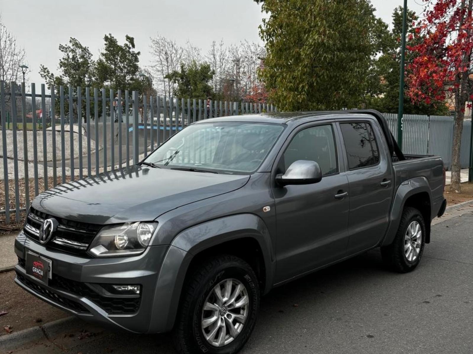 VOLKSWAGEN AMAROK Trendline 2020 Bien cuidada - FULL MOTOR