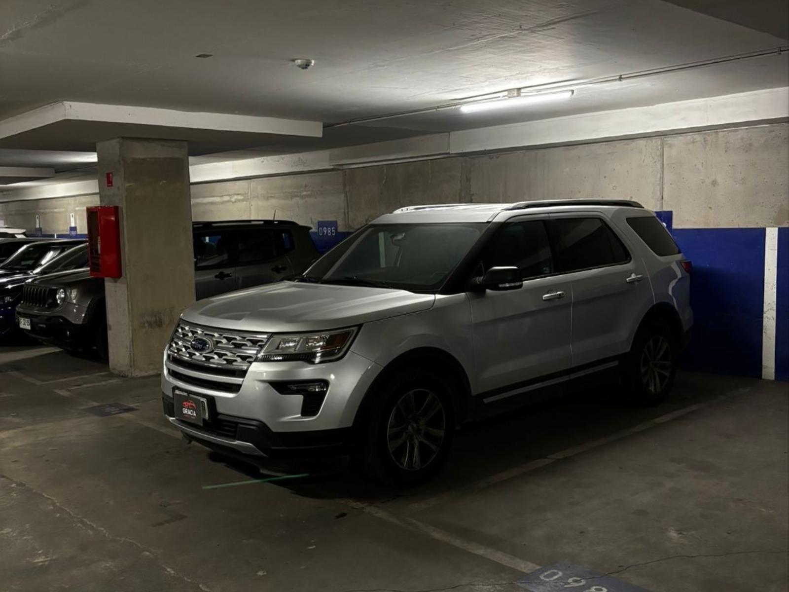 FORD EXPLORER XLT 3.5 Auto 2020 Único dueño, mantenciones en la marca - 