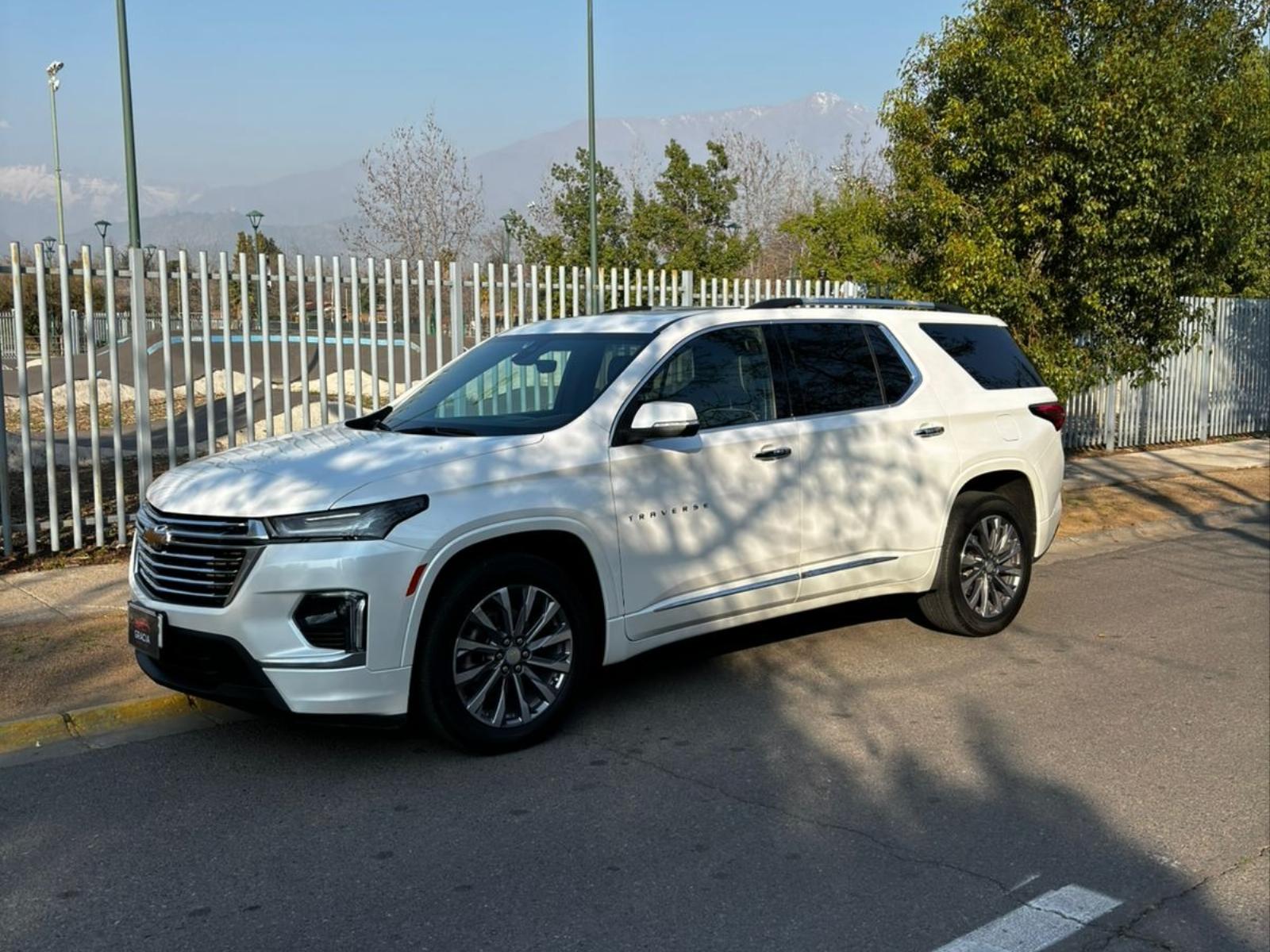 CHEVROLET TRAVERSE Premier 2023 Único dueño, mantenciones en la marca - 