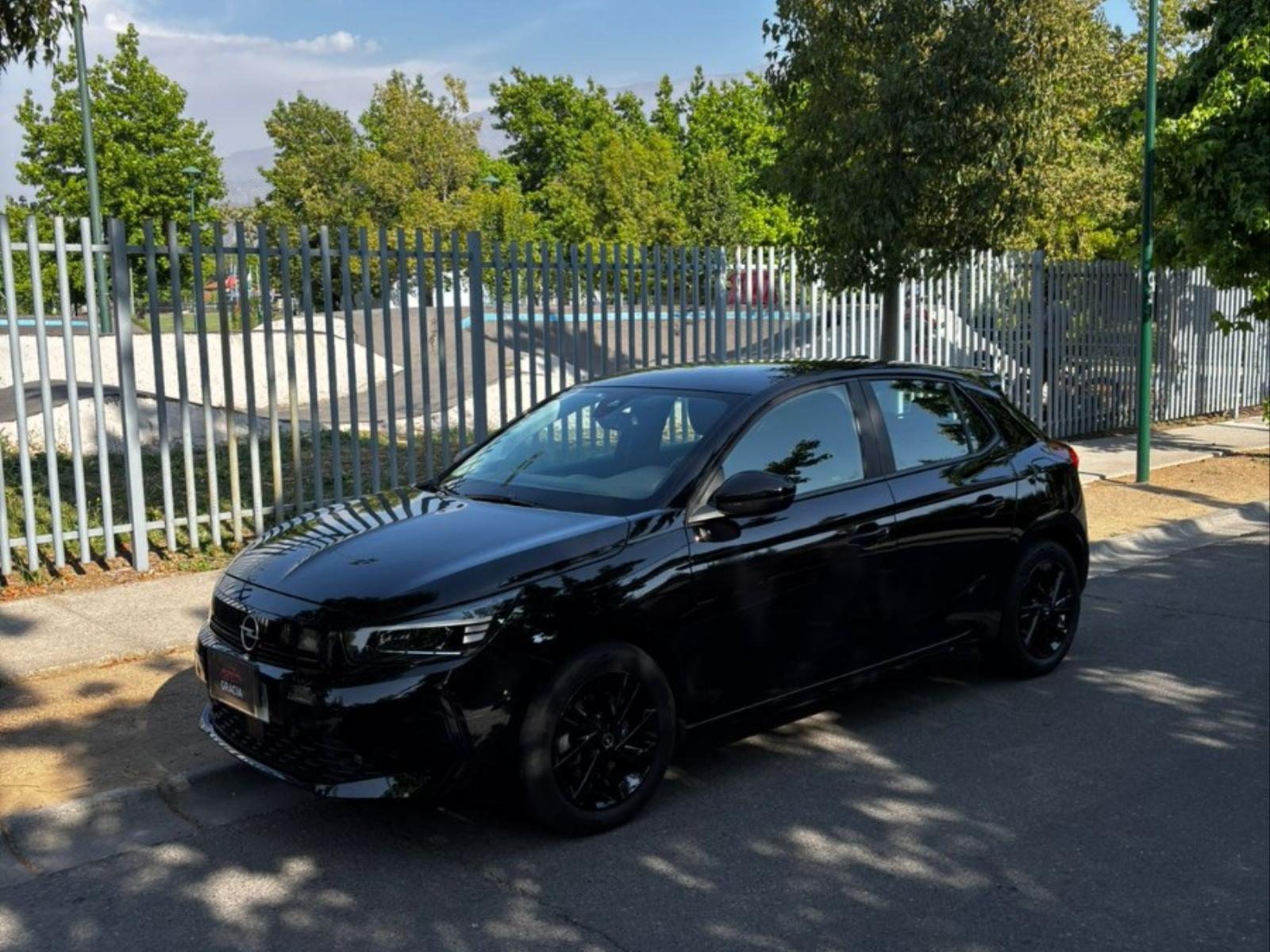 OPEL CORSA 100 1.2T AUT 2024 Único dueño - FULL MOTOR