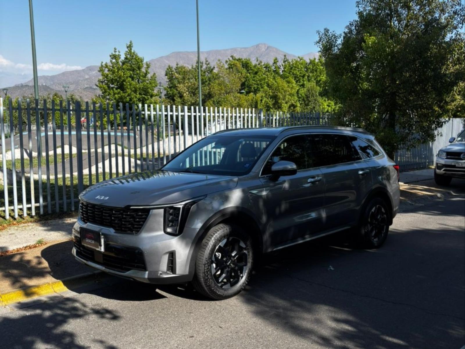 KIA SORENTO EX 2.5L GSL 6AT 2025 Único dueño - FULL MOTOR