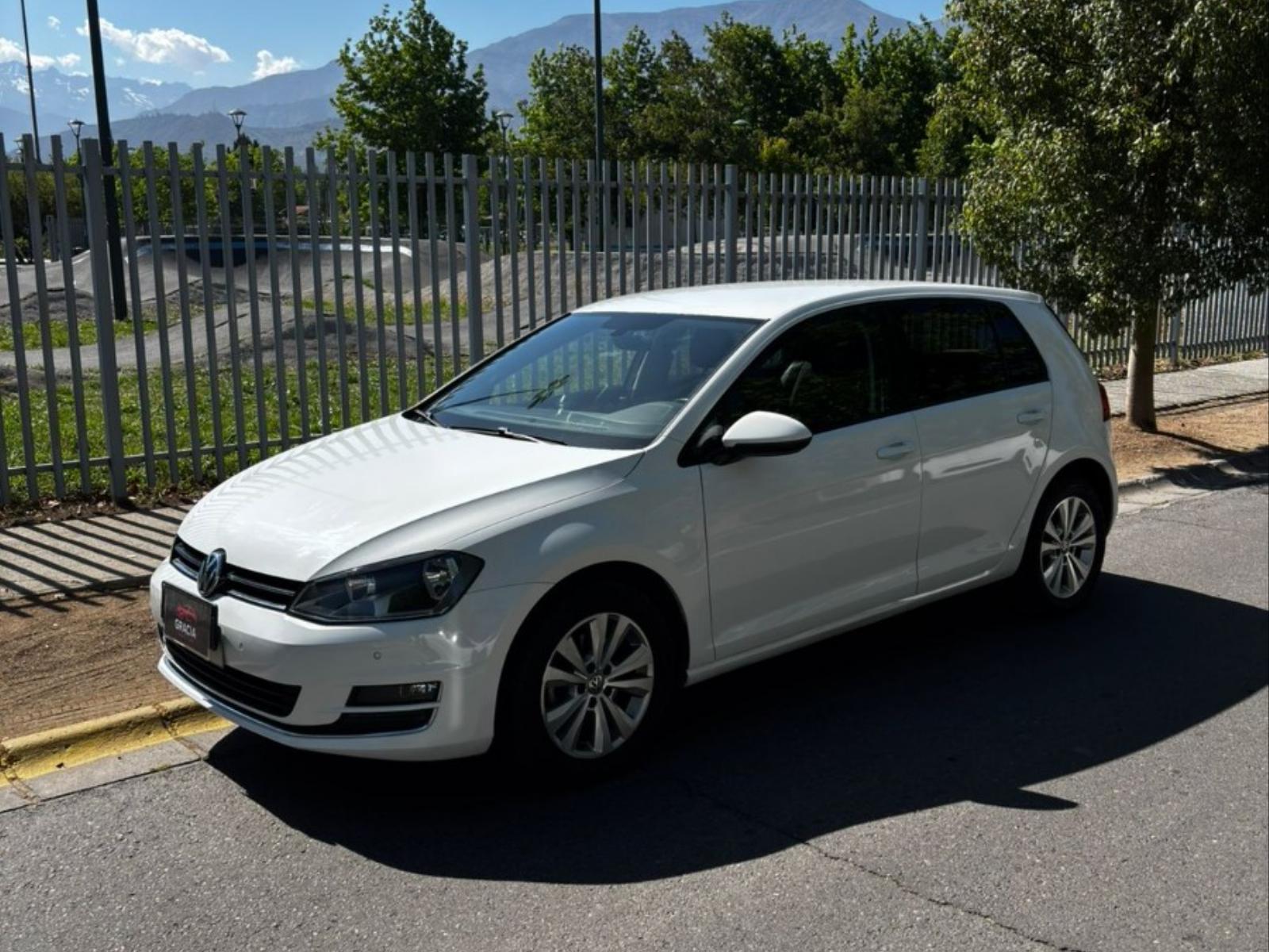 VOLKSWAGEN GOLF 1.4 TSI 2018 Bien cuidado - FULL MOTOR