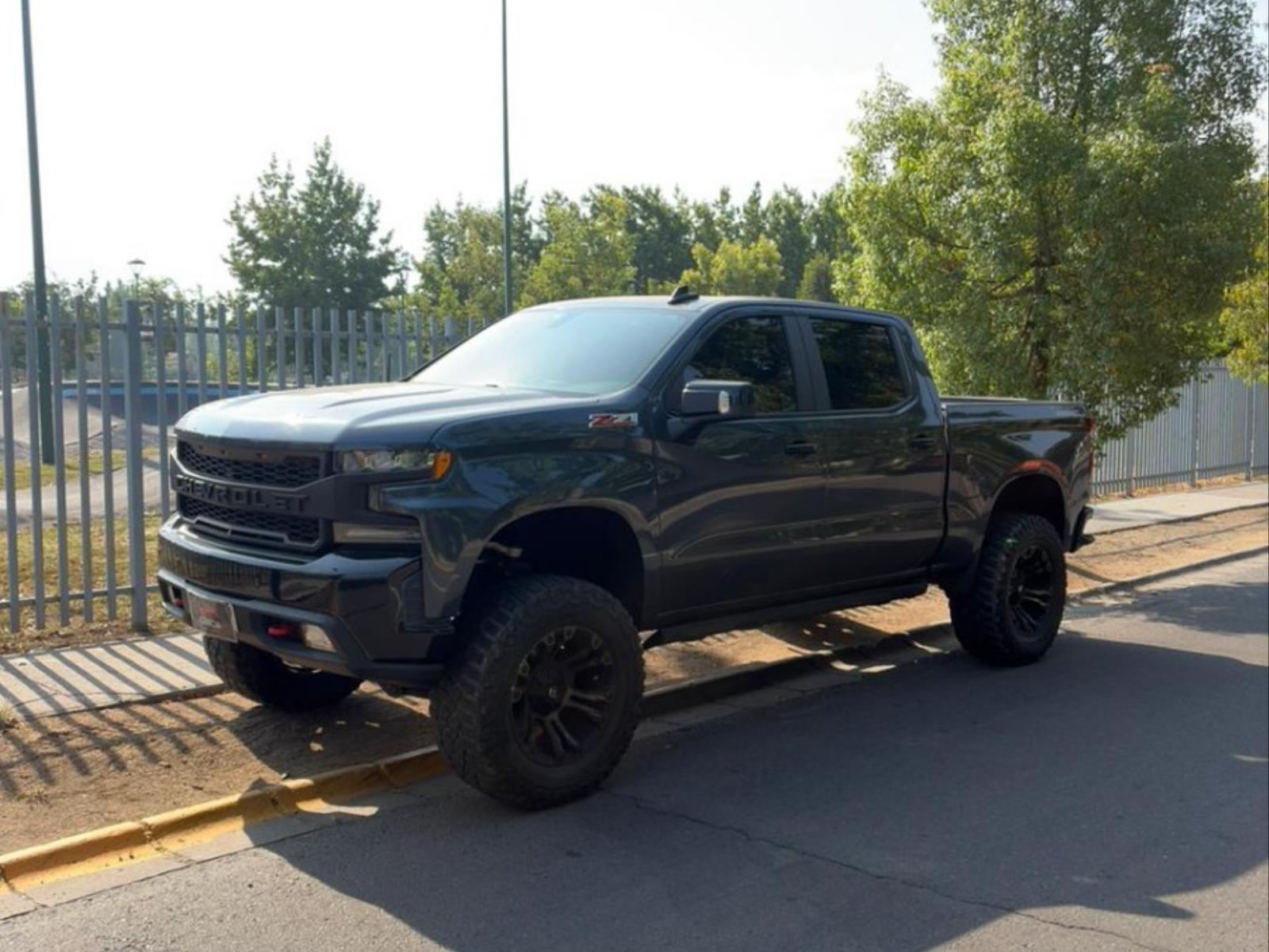 CHEVROLET SILVERADO Trailboss 5.3 2020 Equipada off-road - FULL MOTOR