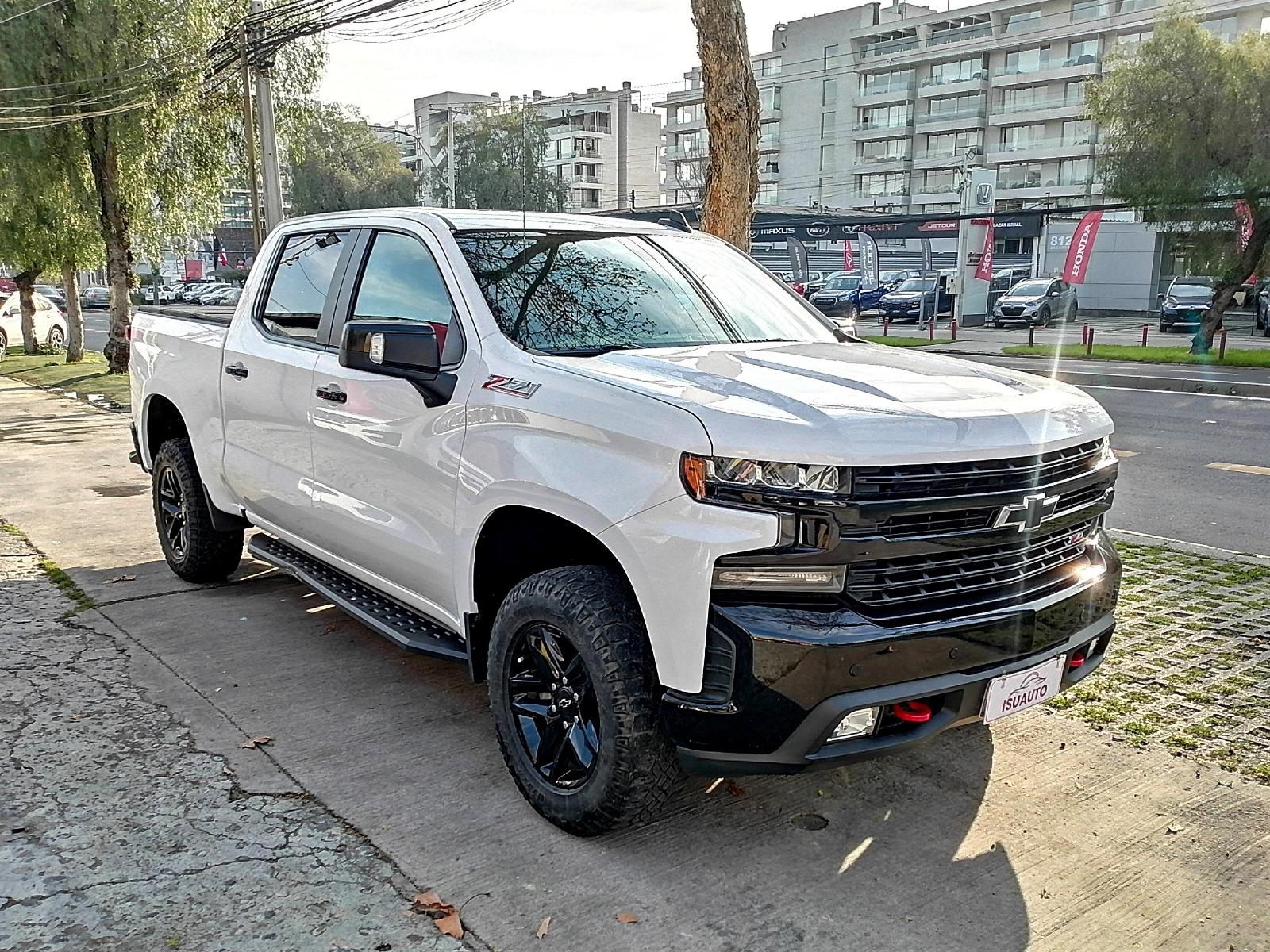 CHEVROLET SILVERADO Z71 4x4 5.3 Aut 2020 Trail Boss - 