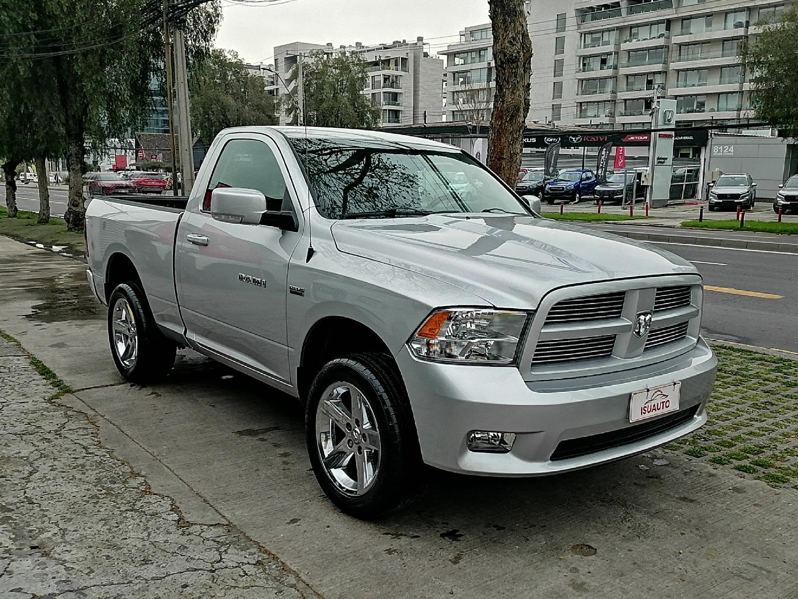 DODGE RAM 1500 New Sport 4x4 5.7 Aut 2012 Cabina simple - 