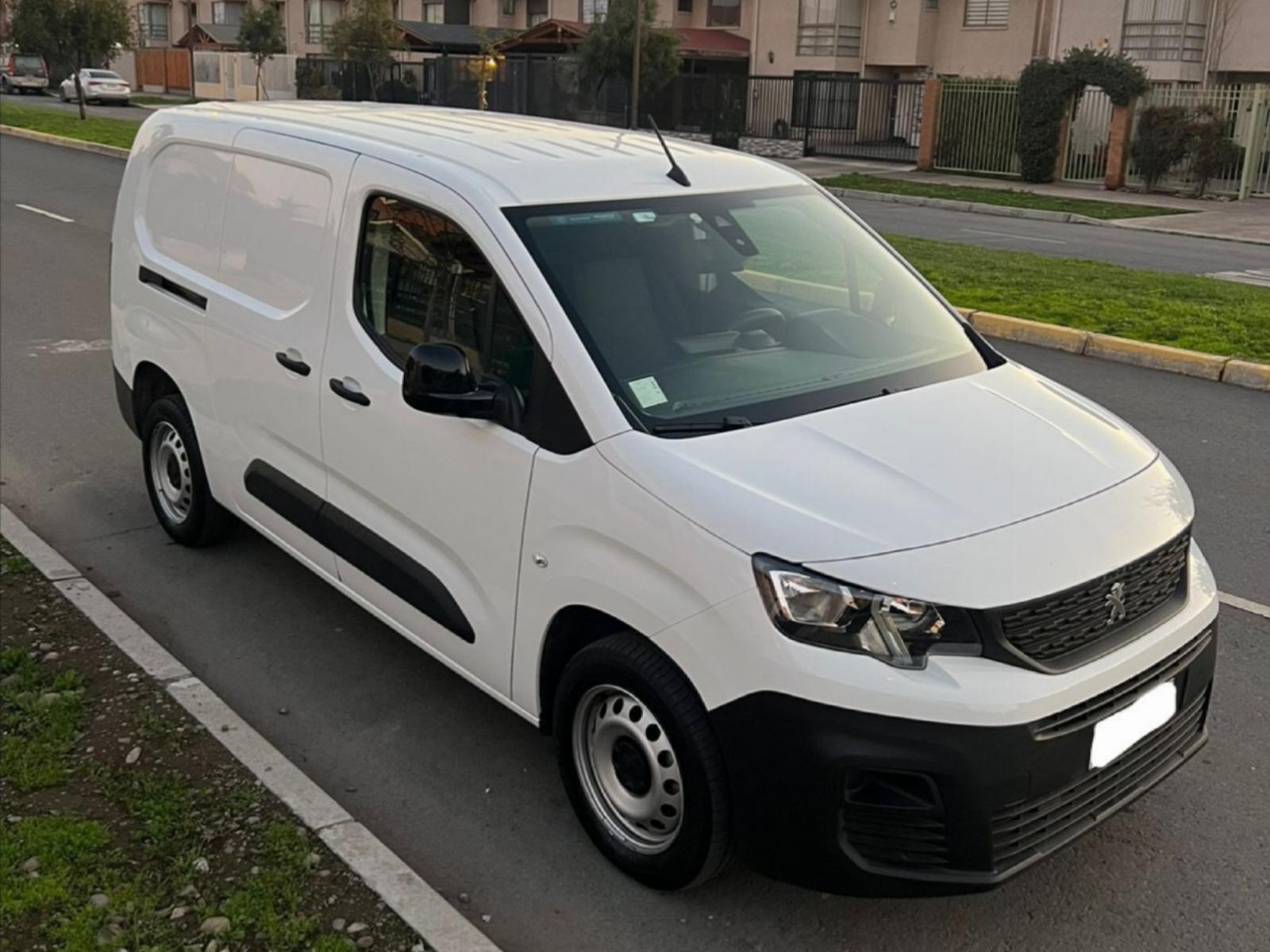 PEUGEOT PARTNER HDI 92 L2 1.6 Mec 2022 Diésel - FULL MOTOR