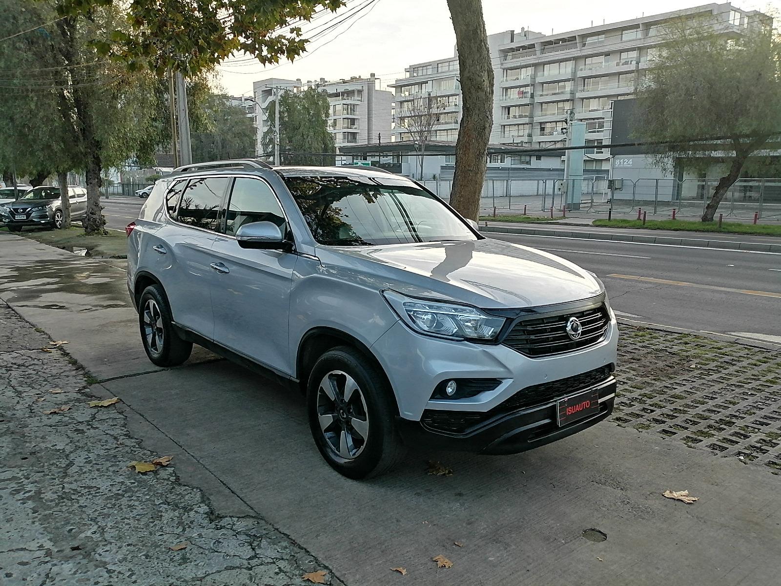 SSANGYONG REXTON New 4x4 2.2 Aut 2018 Tercera corrida de asientos - FULL MOTOR