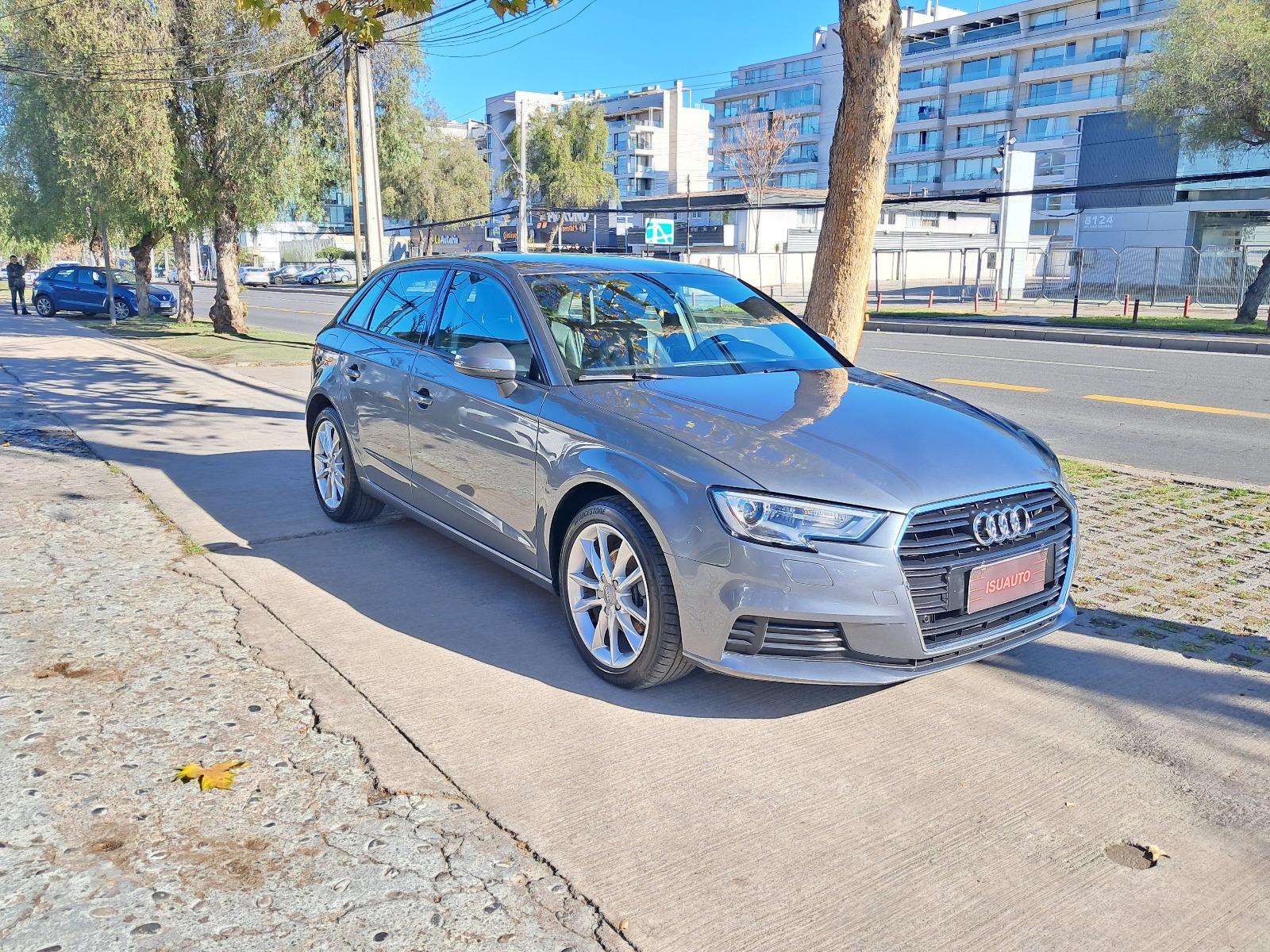 AUDI A3 Sportback TFSI 1.4 Aut 2018 Mantenciones en la marca - ISU AUTOS