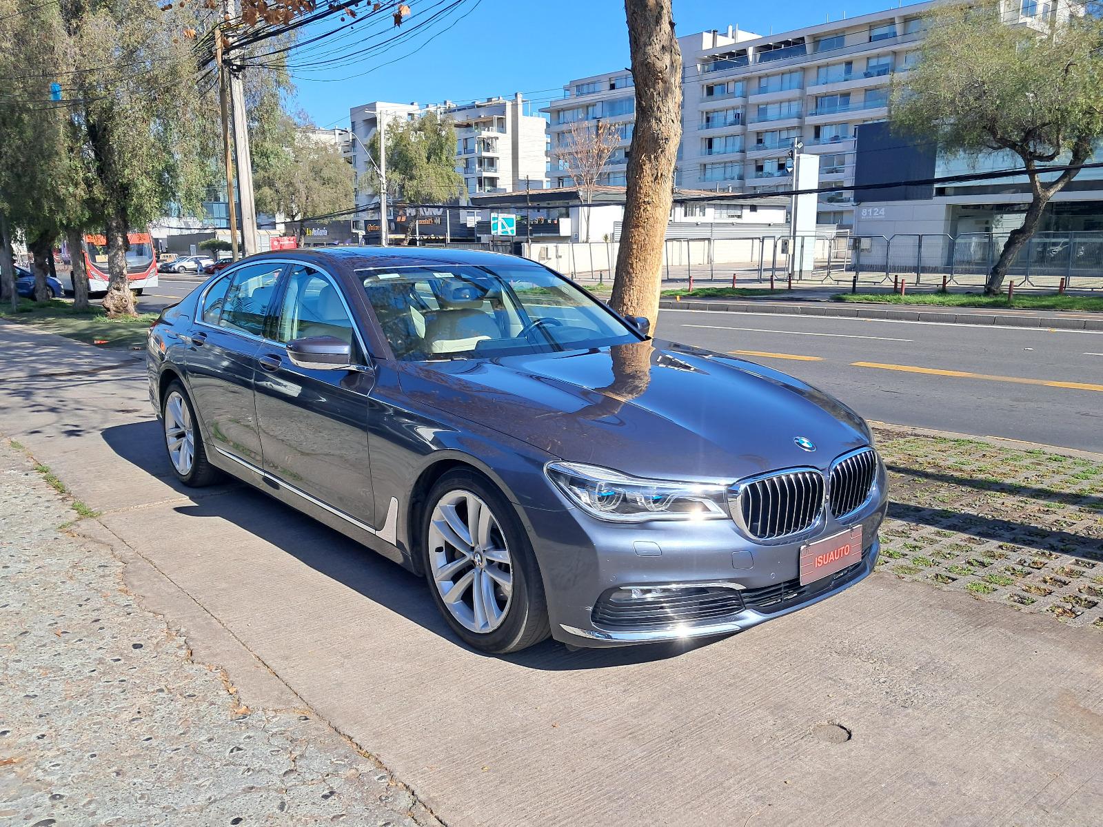 BMW 740 3.0 Aut 2018 Recibo Vehiculo - FULL MOTOR
