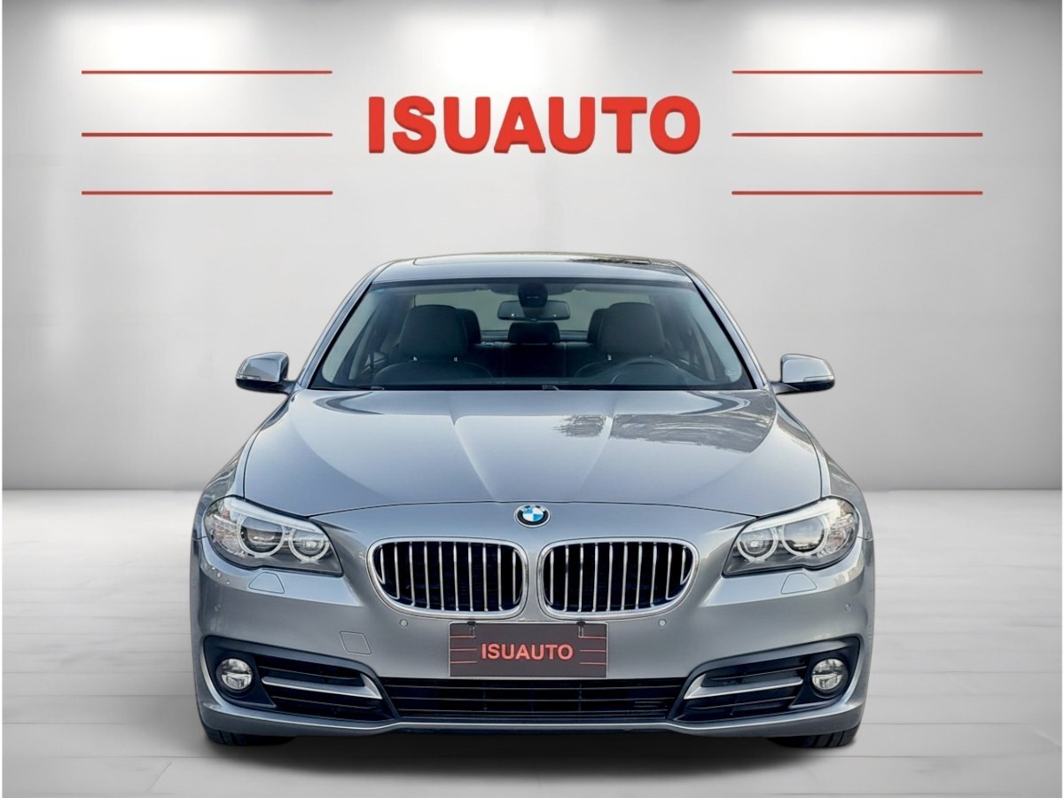 BMW 520 — foto 2 de 31