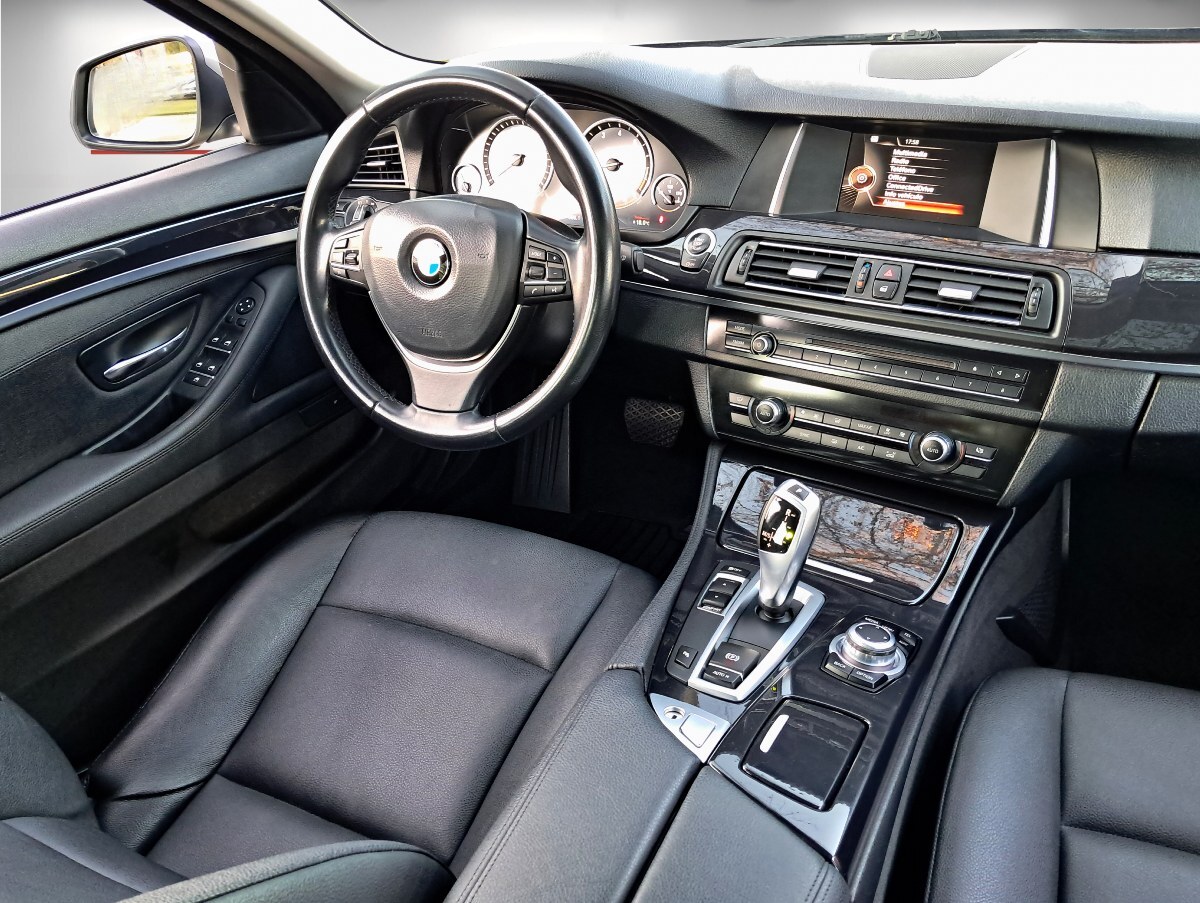 BMW 520 — foto 5 de 31