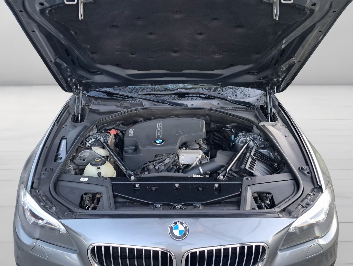 BMW 520 — foto 6 de 31
