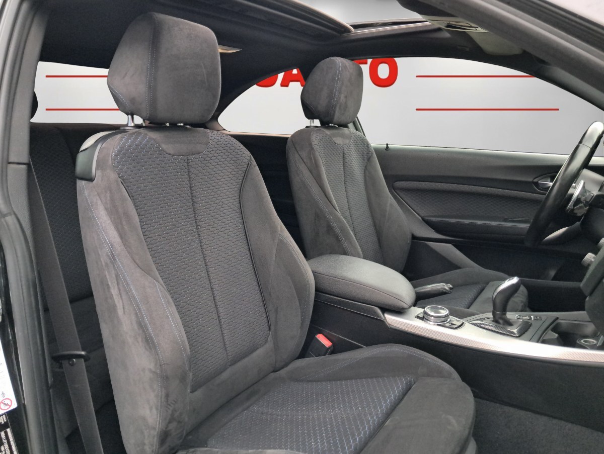 BMW M235I Coupe 3.0 Aut — foto 20 de 27