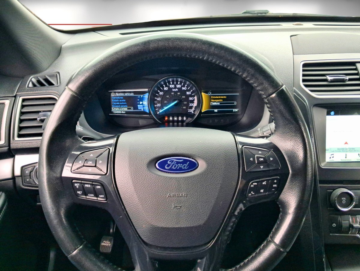 Ford Explorer Xlt3.5 Aut — foto 17 de 29