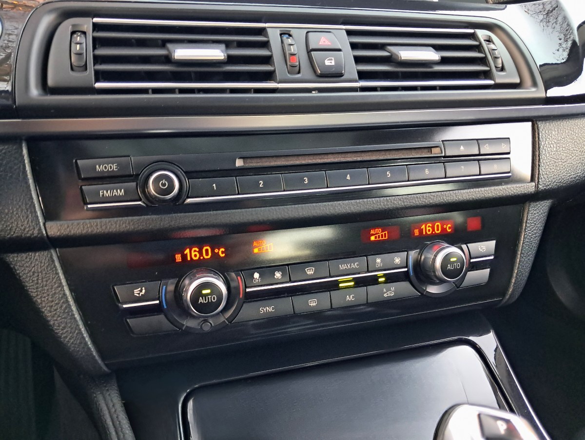 BMW 520 — foto 11 de 31