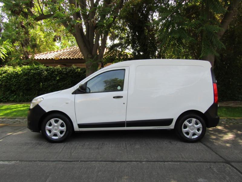 RENAULT DOKKER III 1.6 1 dueño buen estado  2016 Furgón, 5 puertas.  - JULIO INFANTE