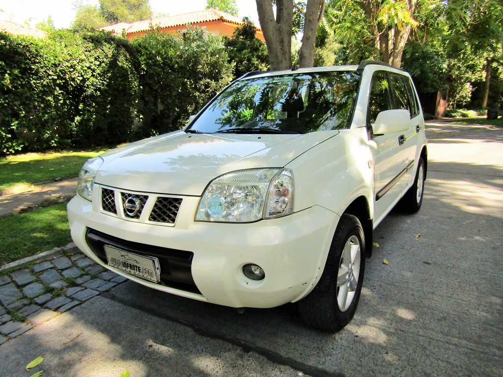 NISSAN X-TRAIL 4x4 2.5 cc 2011 1 Dueña - JULIO INFANTE