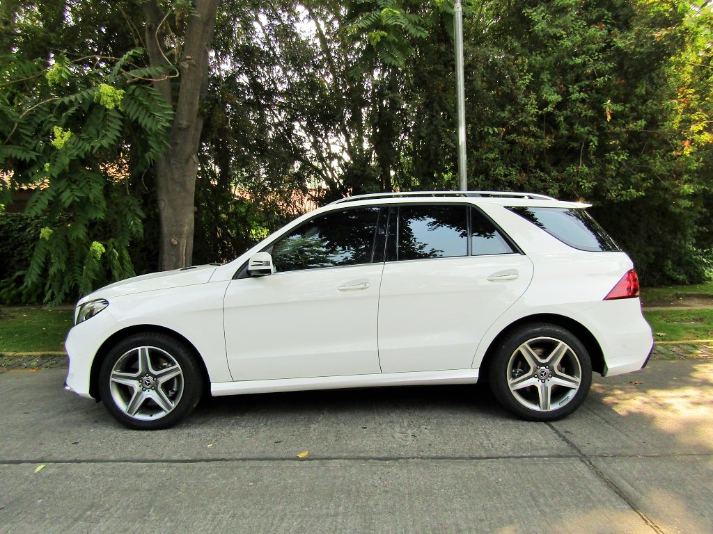 MERCEDES-BENZ GLE 400 3.0 4matic 2019 Como nueva. mantenciones Kaufmann - JULIO INFANTE