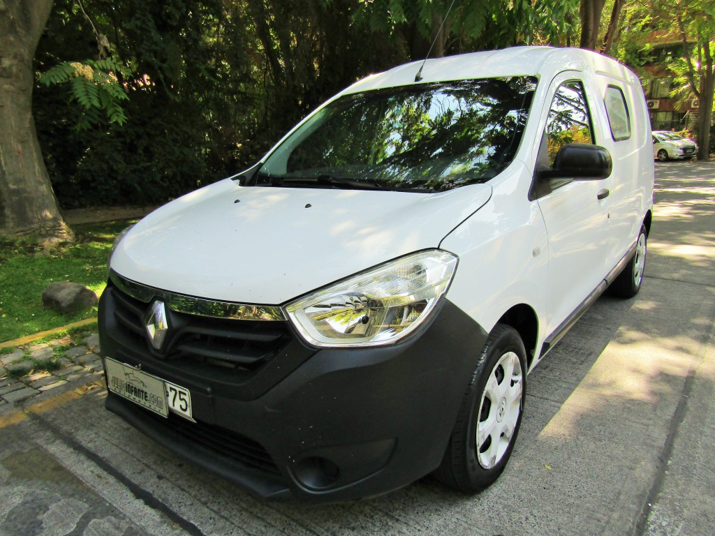 RENAULT DOKKER 1.5  Diesel. 2015 Furgón 5 puertas. 1 dueño.  - 