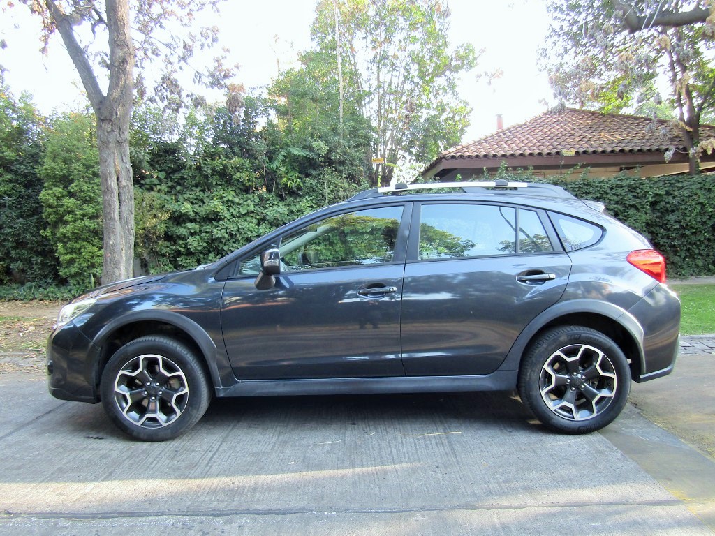 SUBARU NEW XV Dynamic Awd 2.0 Autom 2014 Mantencion Hecha, Subaru. 2 llaves  - JULIO INFANTE