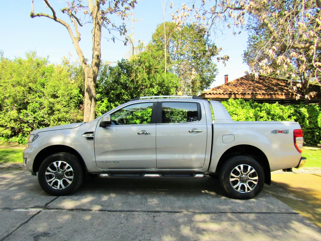 FORD RANGER New LTD. 4x4 3.2  2021 Cuero. atendida Autosumit. perfecta  - JULIO INFANTE