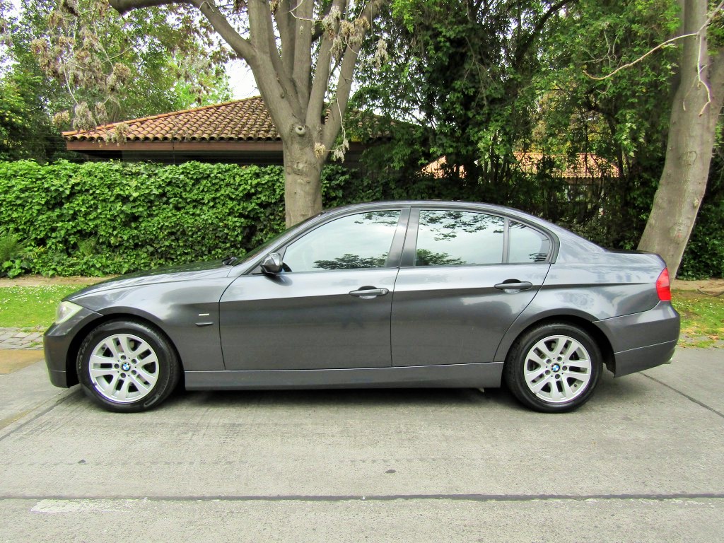 BMW 318IA 2.0 Aut. 2009  - JULIO INFANTE