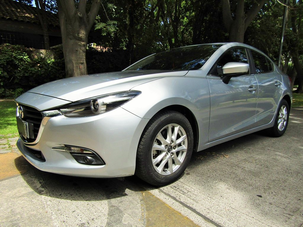 MAZDA 3 New 3 2.0  2020 6 AT. Sunroof   6 airbags como nuevo. 39 mil km.  - 