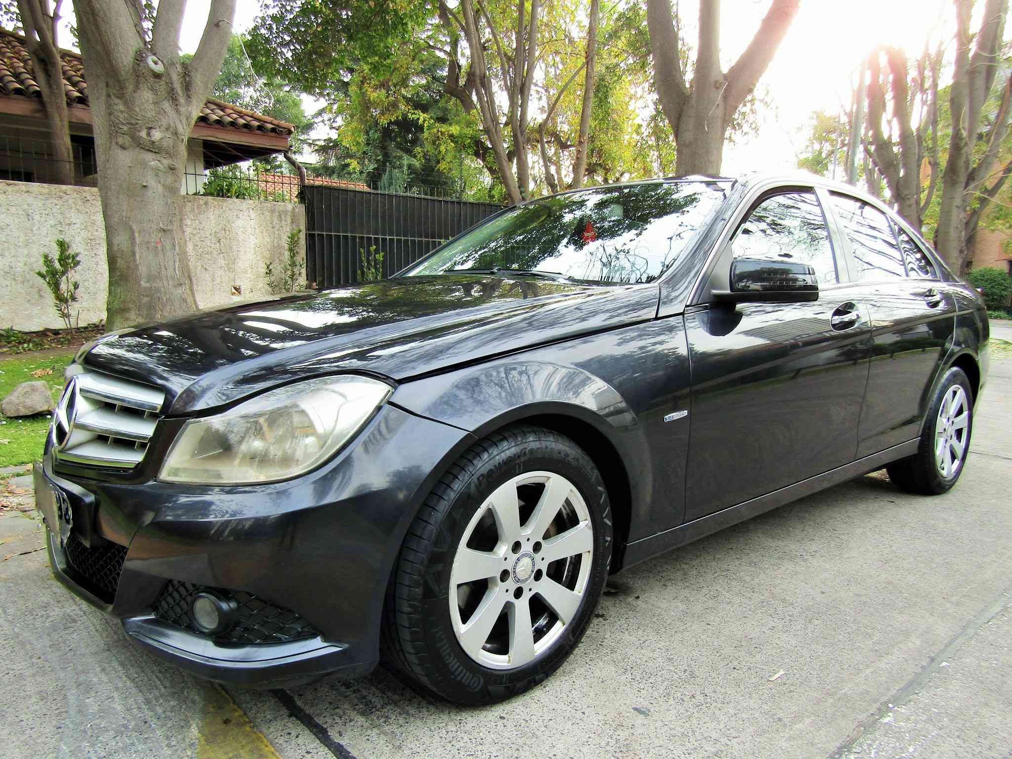 MERCEDES-BENZ C180 CGI BE Cuero aut. tiptronic 2012 89 mil km. mantención al día.  - JULIO INFANTE