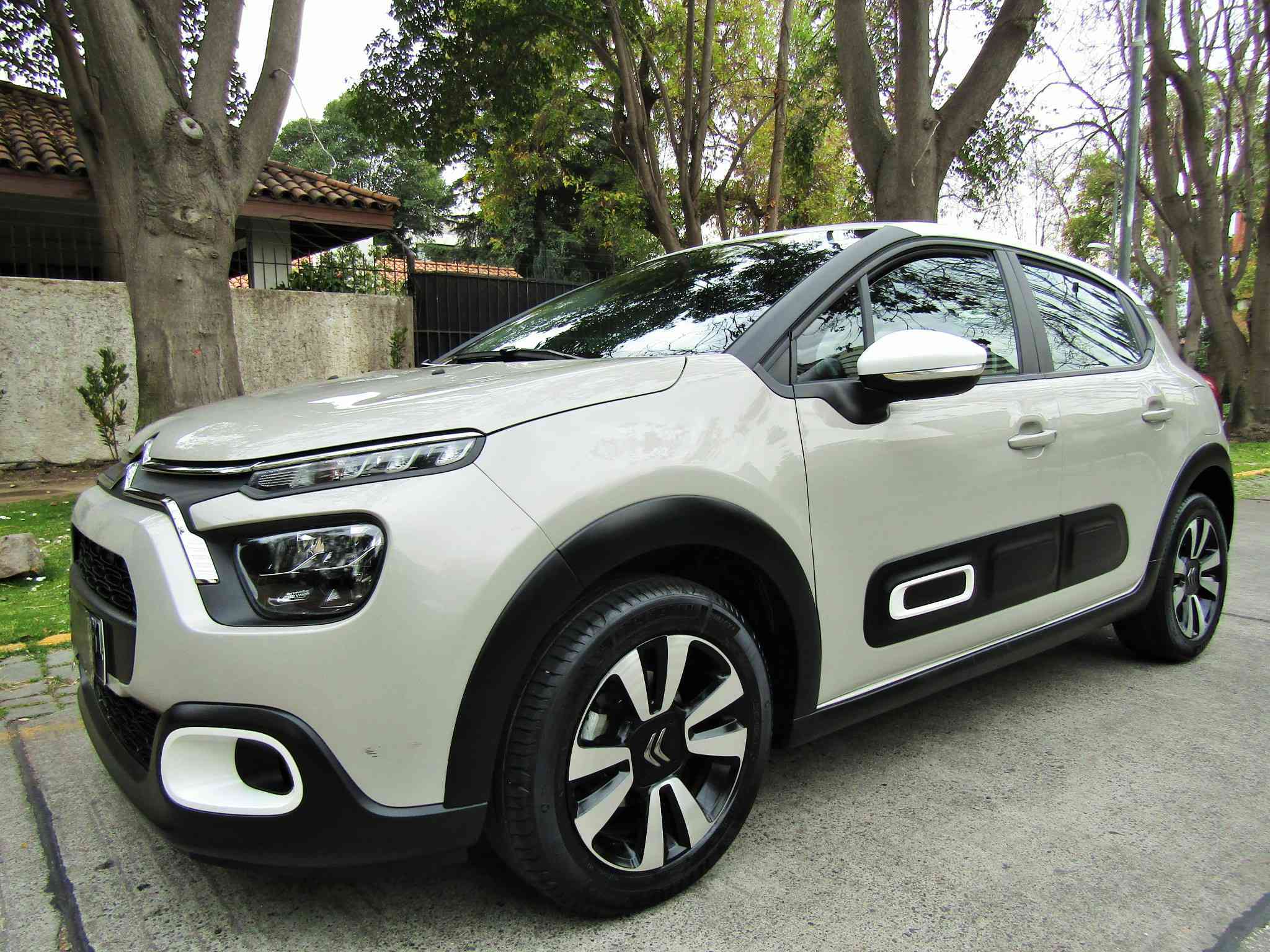 CITROËN C3 1.5 Diesel CVM6 STT 2023 BlueHDI 100 S&S Como Nuevo. - FULL MOTOR