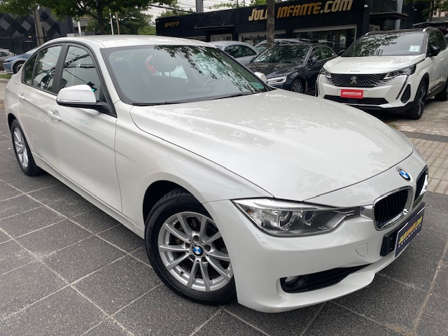 BMW 316I Luxury 1.6 Aut  2014 Cuero Sunroof  - 
