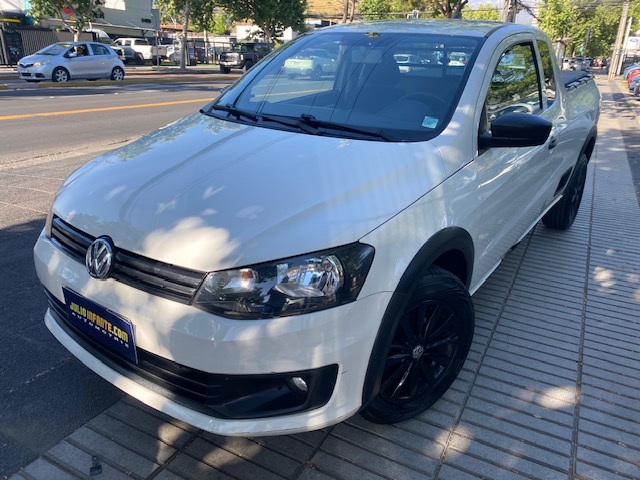 VOLKSWAGEN SAVEIRO Comfort 1.6 Cab extendida 2016 aire, airbags, maravilloso estado. - FULL MOTOR