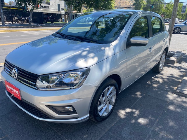 VOLKSWAGEN GOL Gol Highline 1.6 2022 aire airbags Como Nuevo.  - 