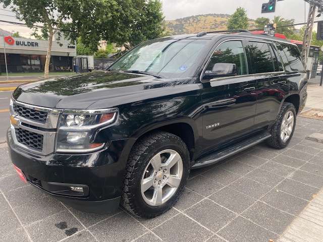 CHEVROLET TAHOE 4x4 5.3 AT   2016 3 corridas cuero. como nueva.  - JULIO INFANTE