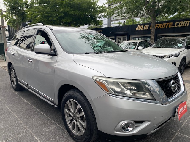 NISSAN PATHFINDER 4x4 3.5 Aut. 2014 SE Exclusive 3.5 Limited, 4x4 cuero  doble sunroof - 