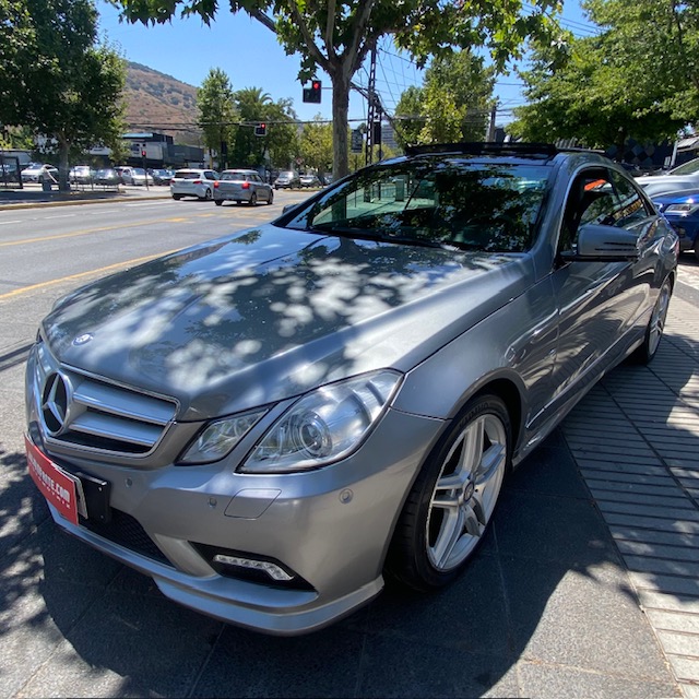 MERCEDES-BENZ E250 1.8 Turbo Edition, cuero sunroof 2011 Look AMG como Nuevo.  - JULIO INFANTE