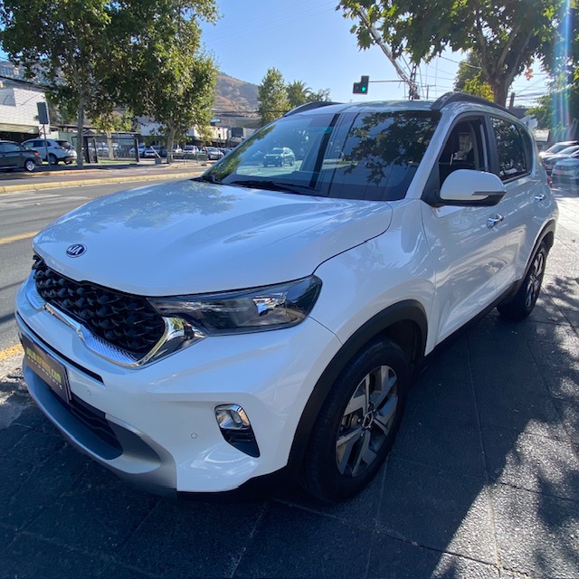 KIA SONET EX IVT 1.5 Autom. 2022 Sunroof, 6 airbags, climatizador. - FULL MOTOR