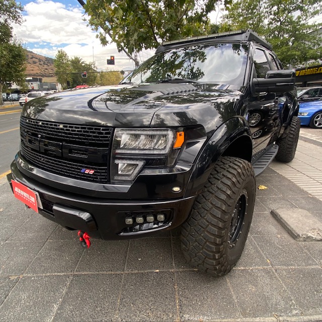 FORD F-150 Raptor 6.2 SVT 2015 Equipada, solo 55 mil km. Como Nueva - FULL MOTOR