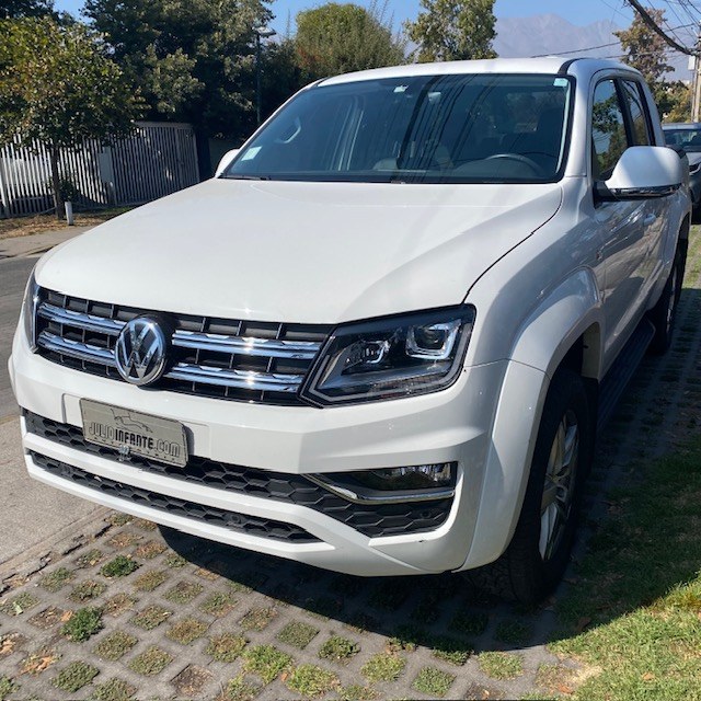 VOLKSWAGEN AMAROK Highline TDI 4x4 2.0 AT 2023 Como nueva. Descuenta IVA - FULL MOTOR