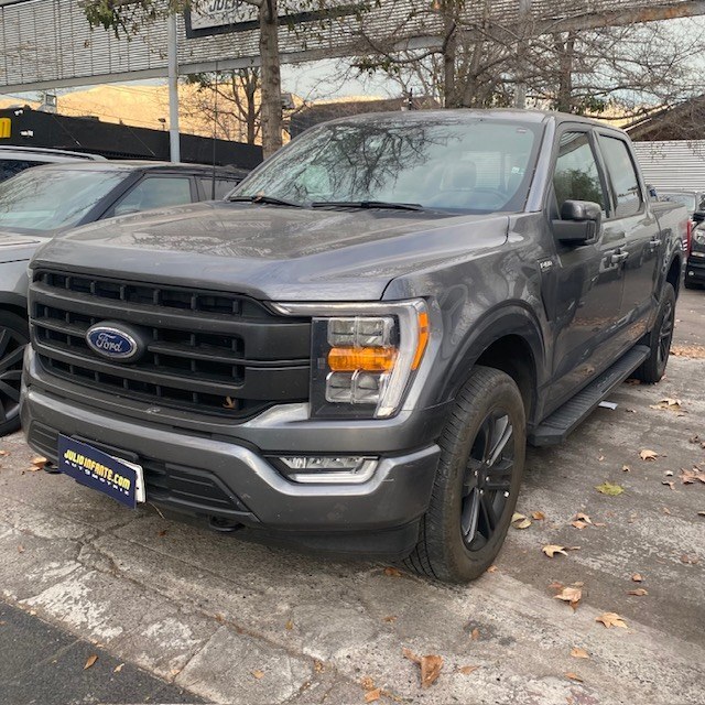 FORD F-150 LARIAT SPORT 5.0 4x4 AUT 2023 Cuero, mantenciones. 1 dueño. como nueva.  - FULL MOTOR