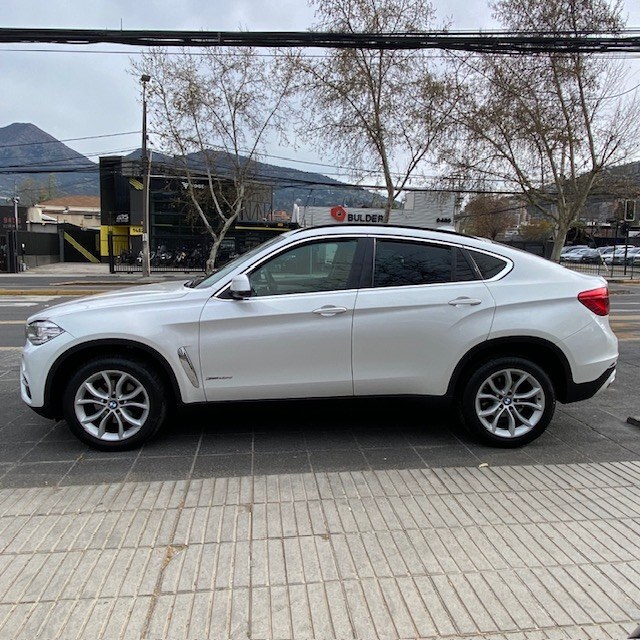BMW X6 — foto 4 de 39