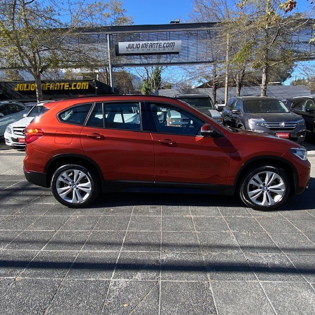 BMW X1 — foto 8 de 39
